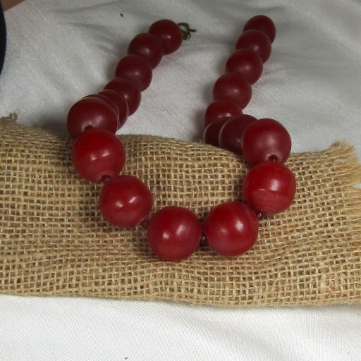 red beaded necklace bold