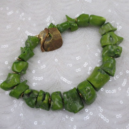Chunky Green Big Bold Statement Necklace - VP's Jewelry