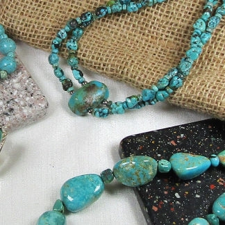 turquoise pendatn necklaces, beaded turquoise necklaces