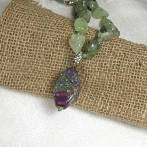 green quartz & handmade Bead pendant necklace