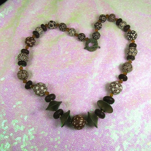 Fair Trade Chocolate & Cream Samunnat Beaded Necklace