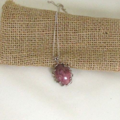 Dusty Rose Gemstone Rhodonite Pendant Necklace 