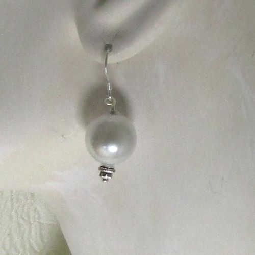 White Pearl Earrings