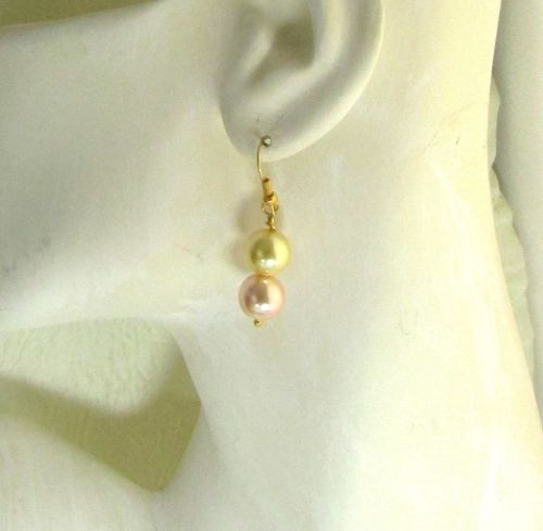 Pink Shell Pearl Earrings