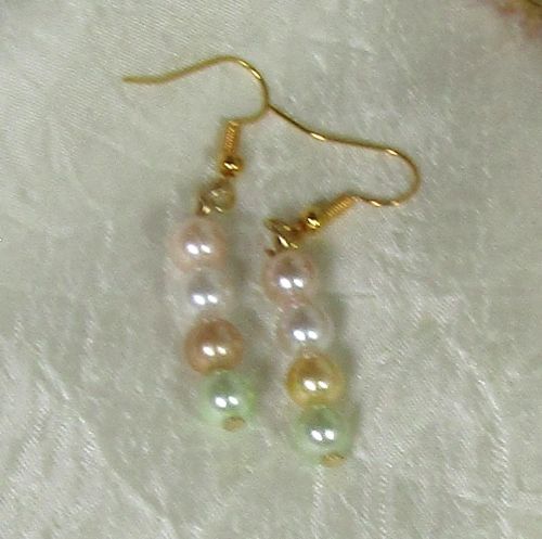 Multi-colored Shell Pearl Earrings