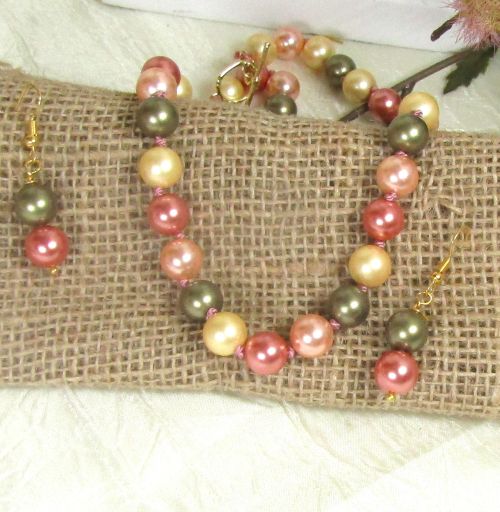 Dark Pink Multi-colored Pearl Necklace & Earrtngs