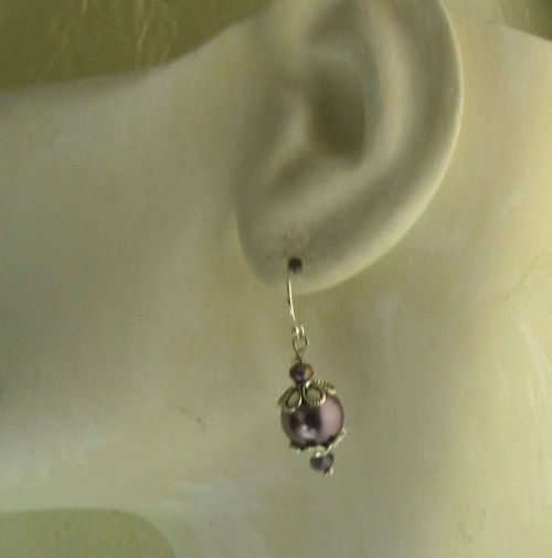 Violet Pearl Earrings