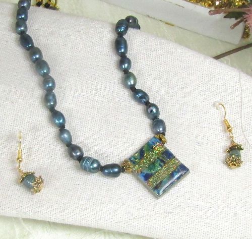 Dark Blue Pearl Necklace & Earrings