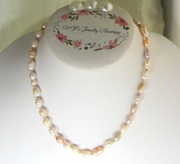 Cream Freshwater Pearl Necklace