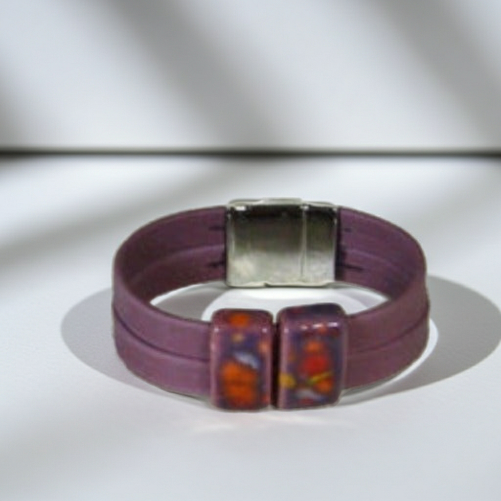 Purple Pink Leather Bracelet with Radiant Orchid  Focus