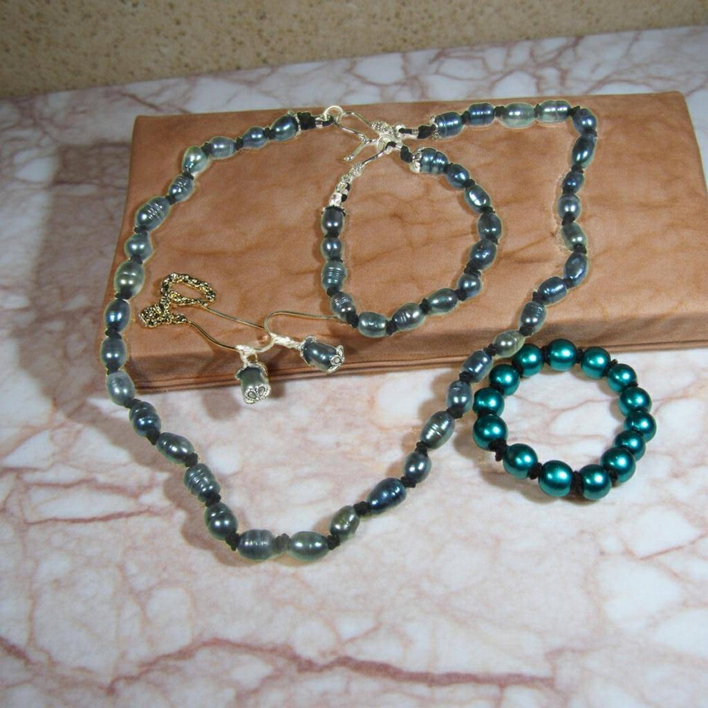 Dark Blue Pearl Necklace, Bracelet & Earrings