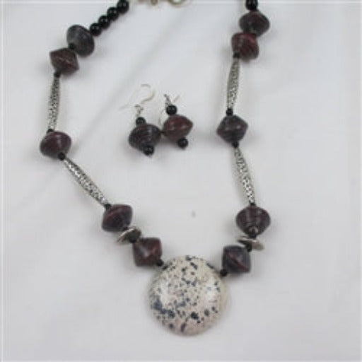 Maroon Paper & Cream Kazuri Pendant Necklace & Earrings - VP's Jewelry
