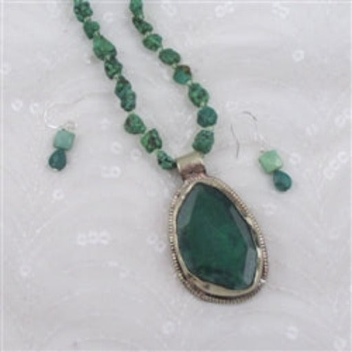 Green Turquoise Nugget & Agate Pendant Necklace & Earrings - VP's Jewelry 