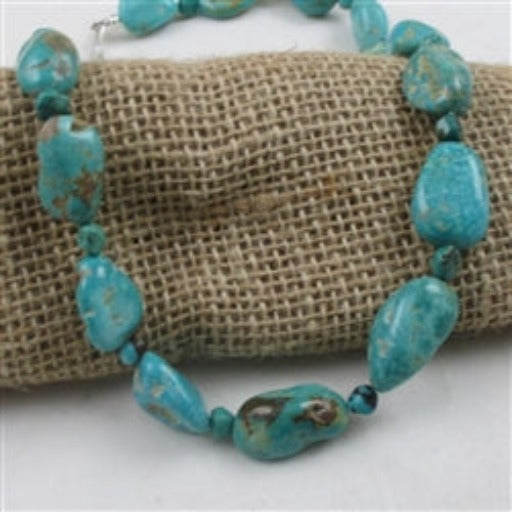 Classic teal Kingman turquoise nugget necklace
