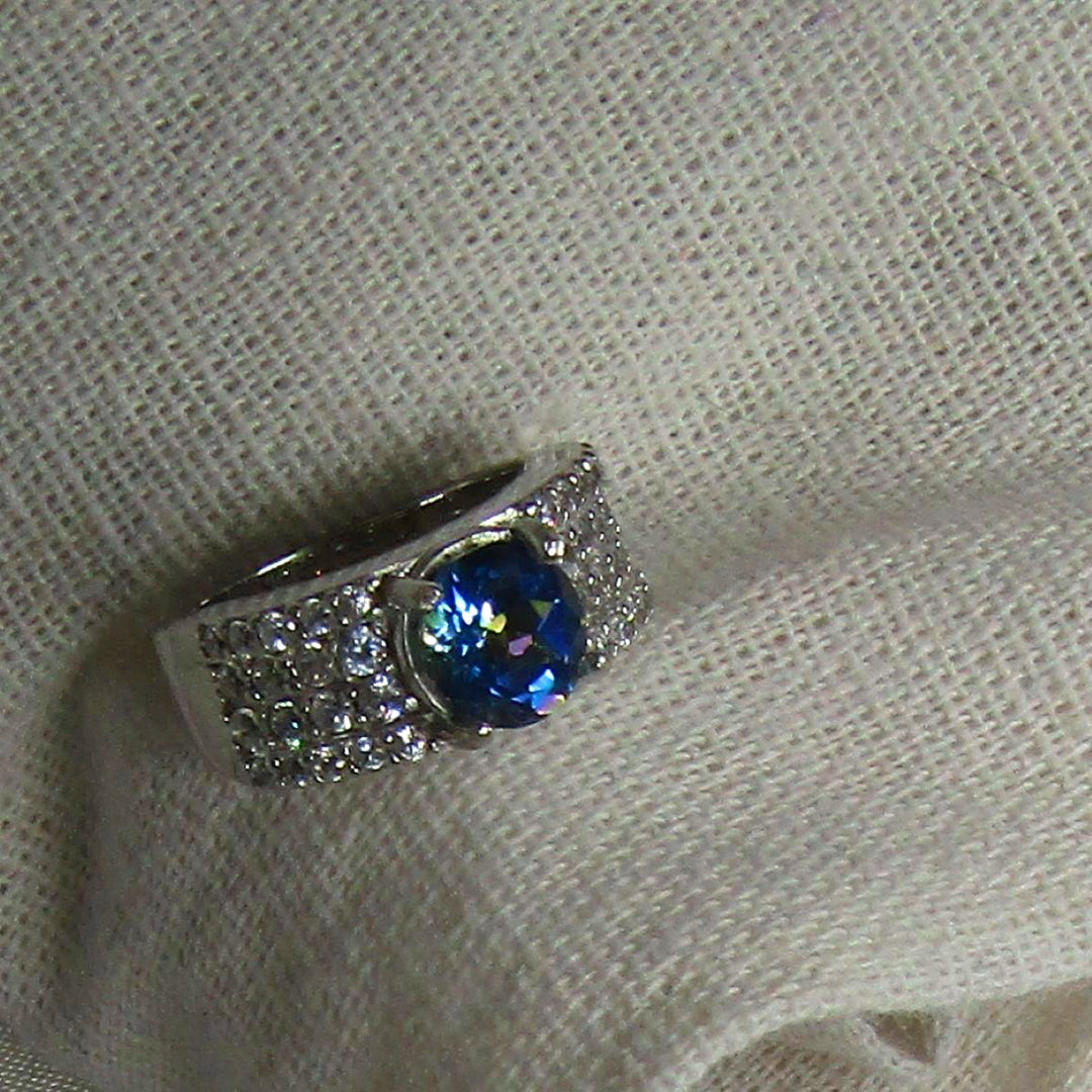 Blue Topaz Sterling Silver Ring Size 7