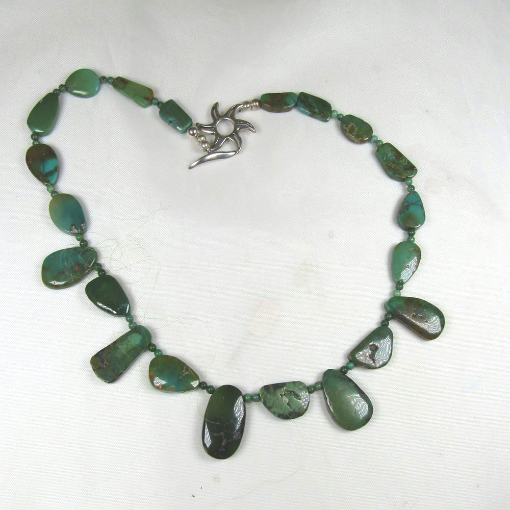 Handcrafted Turquoise Designer Cut Bead Necklace
