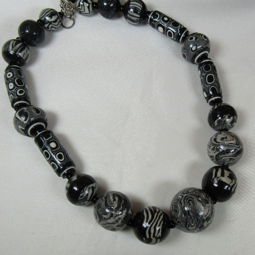 Black & White Handmade Bead Necklace - VP's Jewelry