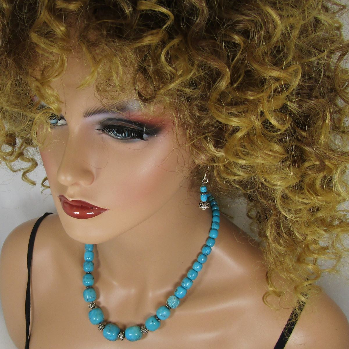 Turquoise Beaded Necklace and Earring A Classic Set - VP's Jewelry  