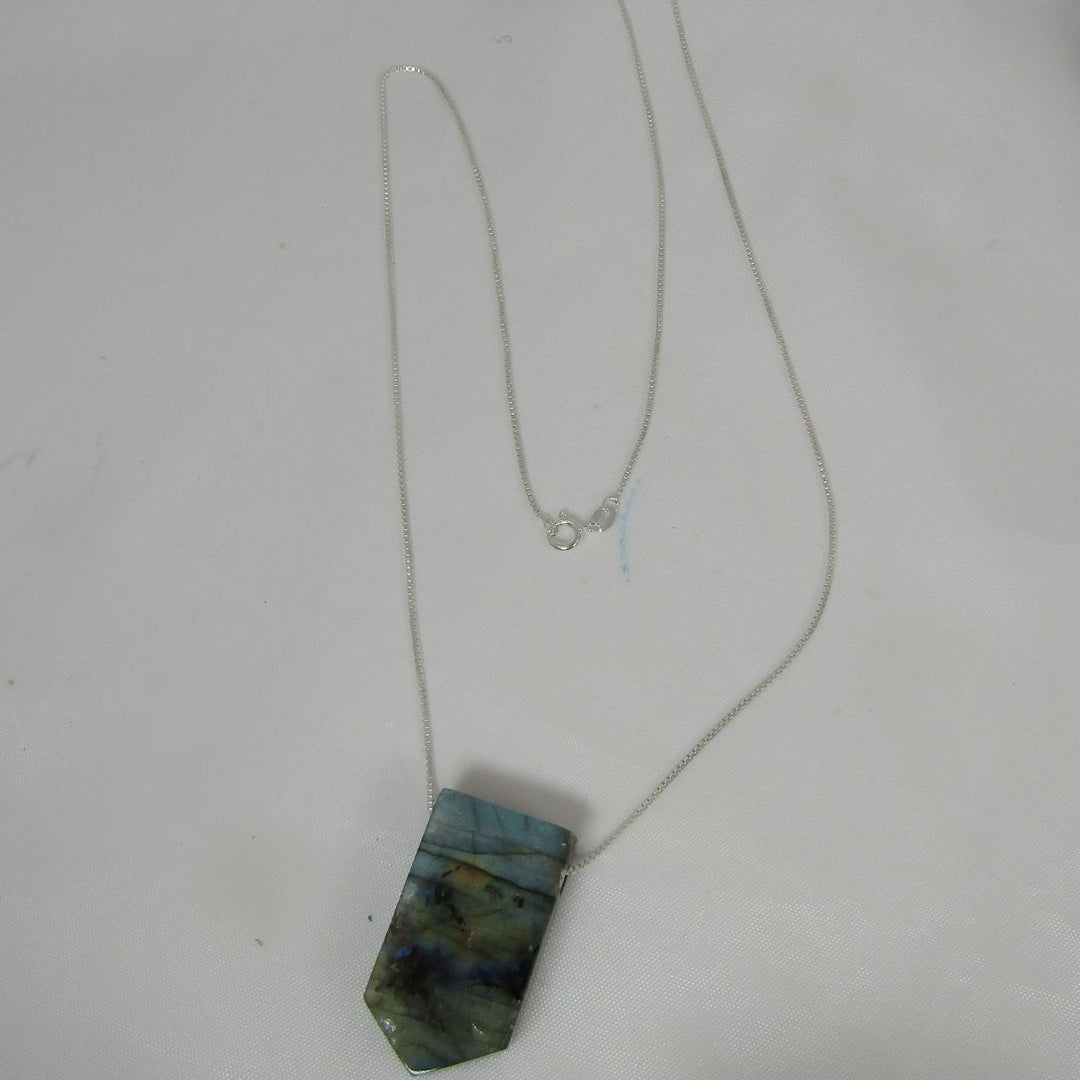 Labradonite Gemstone Timeless Pendant Necklace - VP's Jewelry 