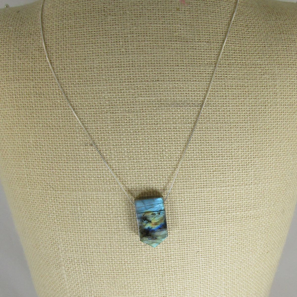 Labradonite Gemstone Timeless Pendant Necklace - VP's Jewelry 