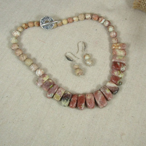 Designer Set Pink Gemstone Necklace & Earrings - VP's Jewelry