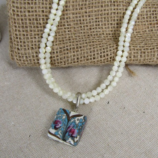 Handmade Venetian Glass Pendant with Mother of Pearl Necklace - VP's Jewelry