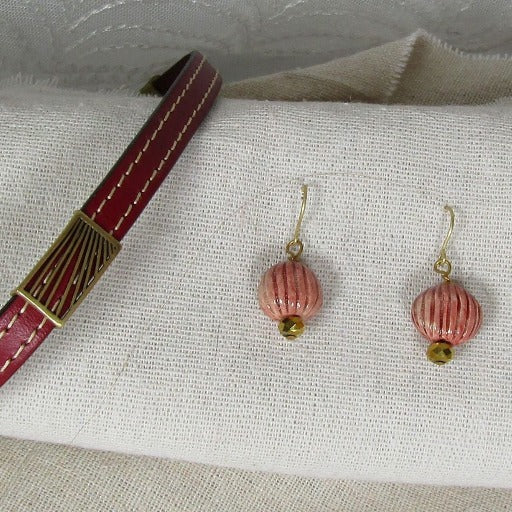 Leather Chocker in Marron with Beaded Earrings - VP's Jewelry