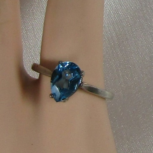 Pear Cut Gemstone London Blue Topaz  Silver Ring Size 7