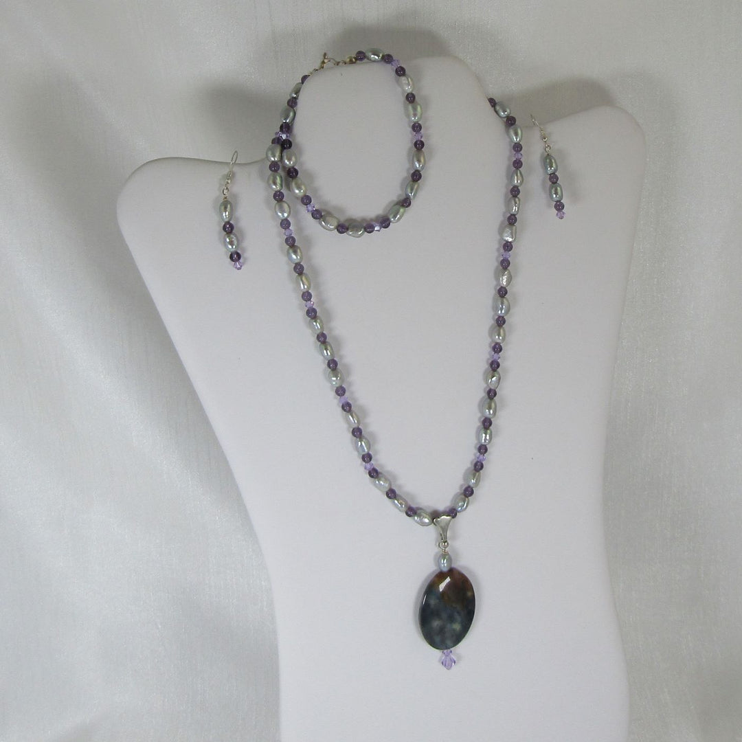 Lilac Pearl Necklace with Lepidolite Pendant - VP's Jewelry