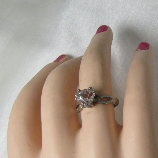 gemstone right hand ring
