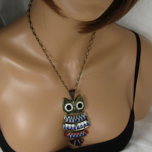 Antique Gold Multi-colored Hoot Owl Pendant Necklace - VP's Jewelry
