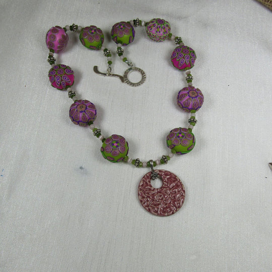 Rose Fair Trade Bead Necklace Samunnat with Rose Swazi Pendant