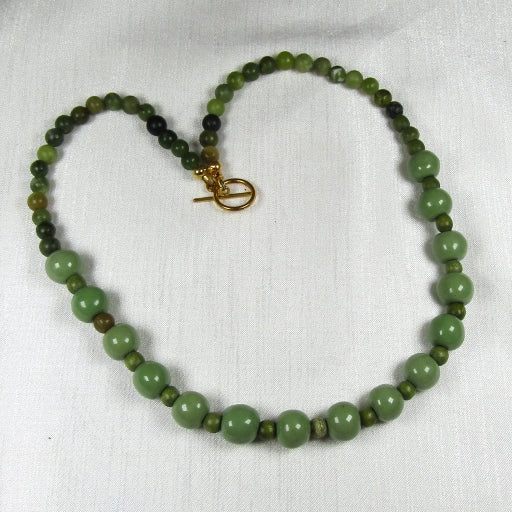 Fair Trade Green Beaded Necklace Kazuri