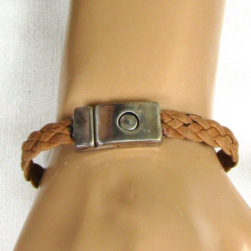 Man's Brown Braided Leather Bracelet