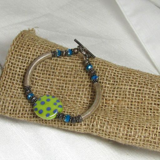 Fair trade green bead bangle bracelet