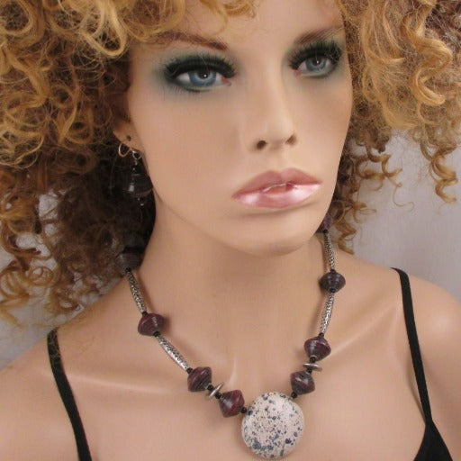 Maroon Paper & Cream Kazuri Pendant Necklace & Earrings - VP's Jewelry