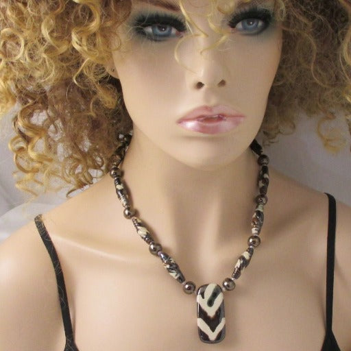 Handcrafted Kazuri Necklace in Handmade Brown & Cream Kazuri Beads - VP's Jewelry  